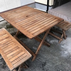 ガーデンテーブル&チェアの画像