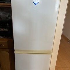 冷蔵庫差し上げます。