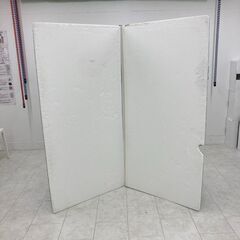 【差し上げます】ジャンク品・白黒カポック 発泡スチロール 写真撮影機材 フォトスタジオ  撮影スタジオ 人物撮影・ポートレート撮影・動画撮影・メイク・自撮り撮影・他撮り撮影・tiktok撮影・youtube撮影・Live配信にの画像
