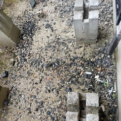 【一部引取り完了】※再出品あり　ウッドデッキ等の支柱用　ブロック　コンクリートの画像