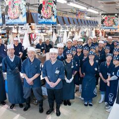 主婦(主夫)・学生・フリーター活躍中！未経験OK！土日祝のみOK！週2日～OK！鮮魚加工販売スタッフの画像