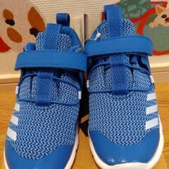 新品　未着用　アディダス　adidas　16センチの画像