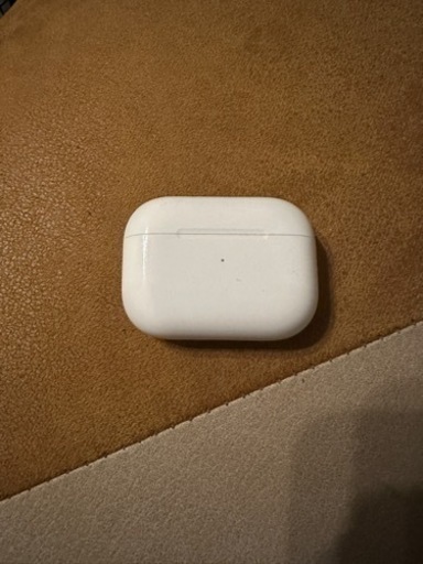 【美品】AirPods Pro ワイヤレス充電対応 第1世代