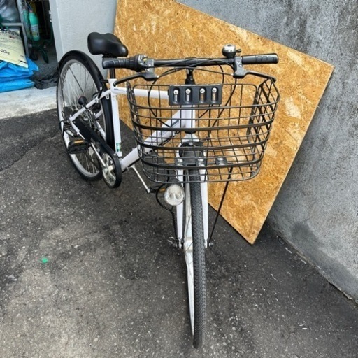 【受け渡し決定】自転車　27インチ　ママチャリ　カゴ付き　6段切替、LEDオートライト、