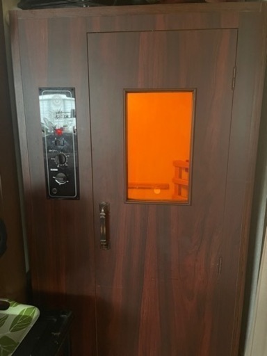 即日取引していただける方値引きします。本格的　家庭用サウナ　