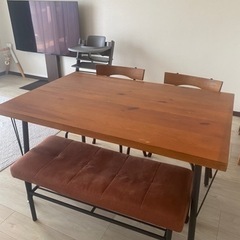 【無料】ダイニングテーブルセット