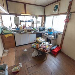 富士宮市の中心部、利便性の高い中古戸建を格安で譲ります。 - 不動産