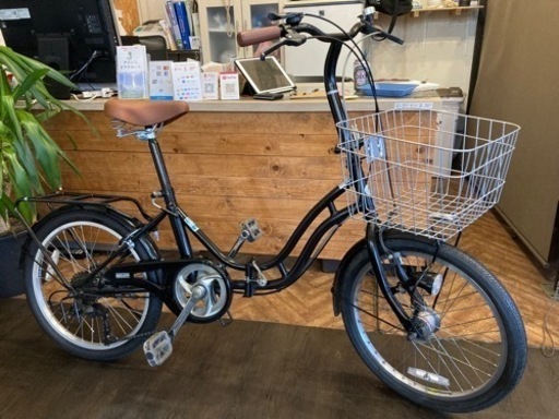 【CAPTAIN STAG 前輪タイヤ・前輪チューブ新品！】LEDオートライト　6段変速　20インチ折りたたみ自転車　ブラック