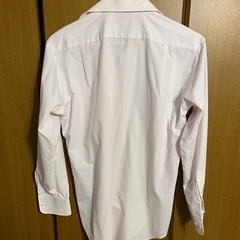 ワイシャツ 白ベース 細い赤のストライプデザイン 首黄ばみあり②の画像