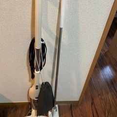 掃除機　クイックルワイパー　ワイパースティック型クリーナー　フキ...