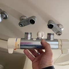 水廻り、混合水栓、洗面化粧台、ウォシュレット等。取替、取り…