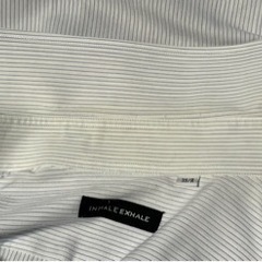 ワイシャツ 白ベース 細い青のストライプデザイン 首黄ばみあり③の画像