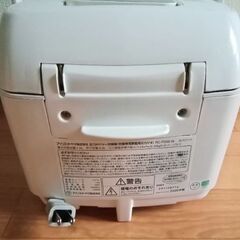 アイリスオーヤマ 圧力IHジャー炊飯器 5.5合 RC-PD50-W 2020年製の画像