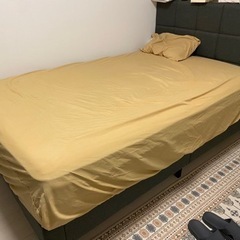 セミダブルベッド一式　