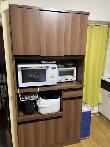 食器棚　2年使用