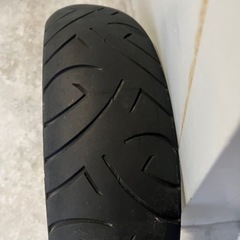 ピレリ バイクタイヤ 140/70r17の画像