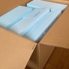 スタイロフォーム　端材　140サイズ　詰め込み