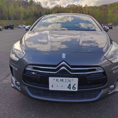 【車検まるまる2年】高級感たっぷり　シトロエンＤＳ５　平成24年...