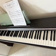 電子ピアノの画像