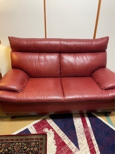 ★期間限定出品★2人掛け本革ソファ　赤美品