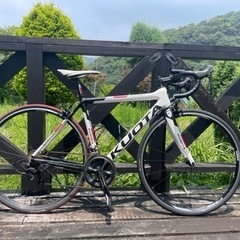 KUOTA KORSA 105仕様 フルカーボン ロードバイク 超軽量の画像