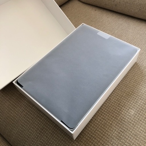 iPad 第9世代　Wi-Fi モデル　現物見てからでもO.K