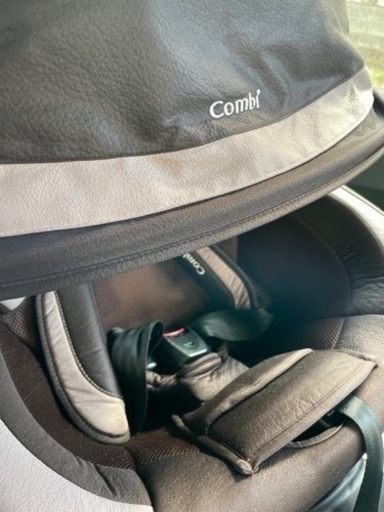 Combi ネルーム　エッグショックNF-600 チャイルドシート