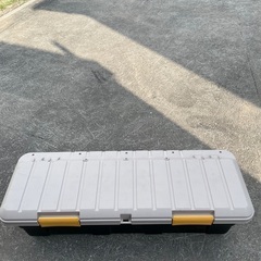 トランクボックス