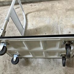 台車 折りたたみ スチール製 手押し台車 キャリーカートの画像