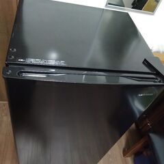 20年製★美品★アイリスオーヤマ 冷蔵庫  93L 右開き IRJD-9A-B ブラック 静音　の画像