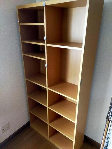【良いご縁がありました✨】たっぷり入る本棚( ´艸｀)