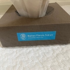 (やり取り中です)プリザーブドフラワー　グリーンのバラ、あじさいなどの画像