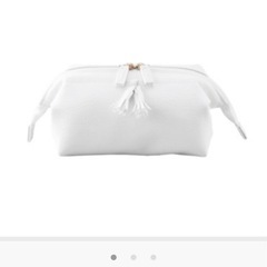 値下げ【新品】シェリ・タッセルオープンポーチの画像