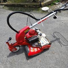 ヤンマー　自走式草刈機　斜面対応の画像