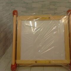 木のおもちゃ　三角の画像