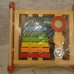 木のおもちゃ　三角の画像