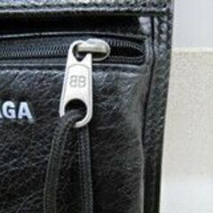 💍入荷 美品! BALENCIAGA 532298 エクスプローラー レザー ショルダー【ブランド腕時計買取アールワン田川】の画像