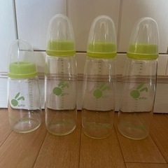 哺乳瓶4本セット