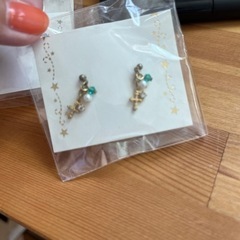 ピアス3つセットの画像