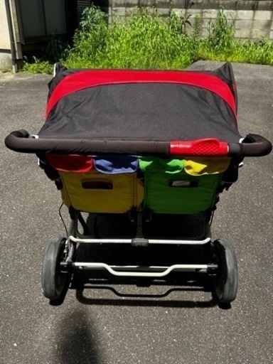 4人乗り familidoo ベビーカー お散歩カー