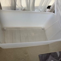 【決まりました】プラスチック衣装ケース（フタ・キャスターつき） 3個セットの画像