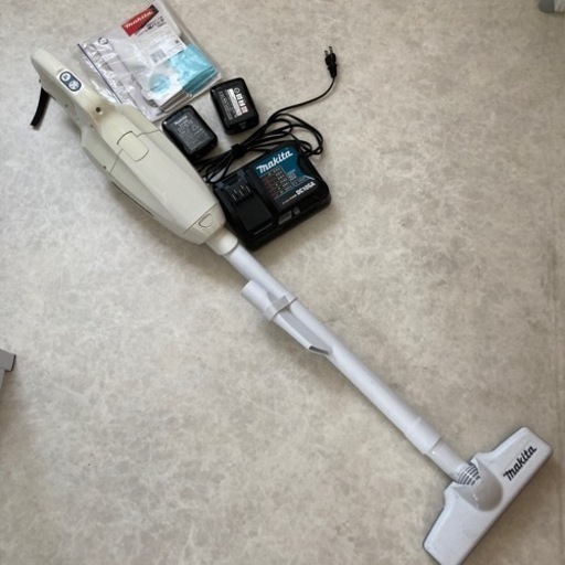 お譲り先決定⭐︎マキタ　充電式クリーナー