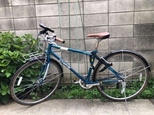 オシャレなクロスバイク　ギア付き