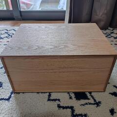 木箱 収納 なんでも箱の画像
