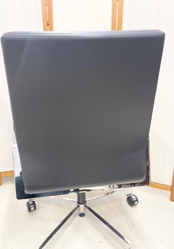 GM823【定価55万】インタースツール　アクソス　キャスタースウィベルチェア（ミドルバック）　ケイラック朝霞田島店