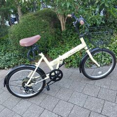 カゴ付き折り畳み自転車