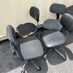 【無料】オフィスチェアお譲りしますの画像