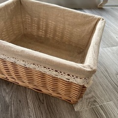 可愛らしいカゴの画像