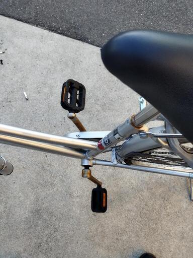 受け渡し予定者が決まりました。画像変更しました。３枚目より画像変更してます。今、自転車の値段がかなり高いですので、お買い得ですよ。電動なし。シティーアシスト自転車６段変速