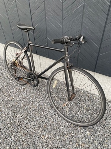 クロスバイク　28インチ　自転車　黒　シティバイク